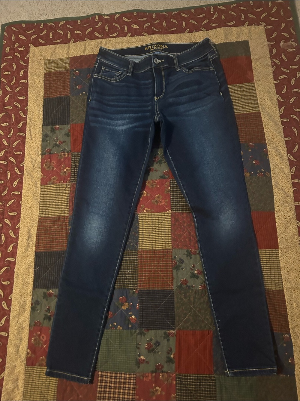 Arizona Jean Company Junior’s Indigo Stretch Skinny Jeans - Size 7